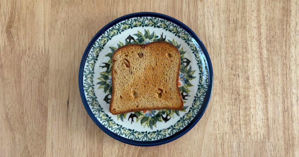 ベースブレッド　ミニ食パン・オレンジでチーズケーキ風トーストを作る工程（トースト）の写真